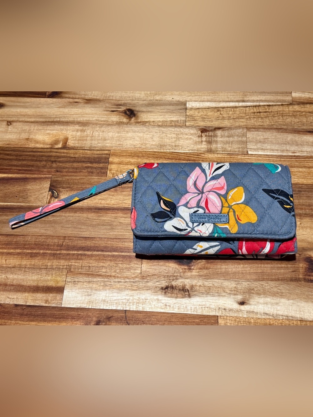 Vera Bradley RFID Smartphone Wristlet Wallet Vineyard Floral Gray Pink Yellow